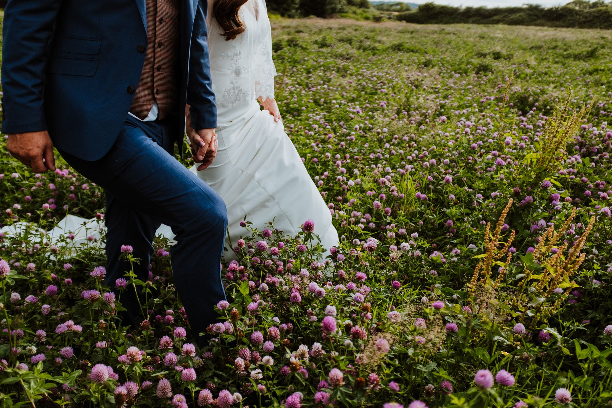 segrave-house-bride-groom-walk-in-field