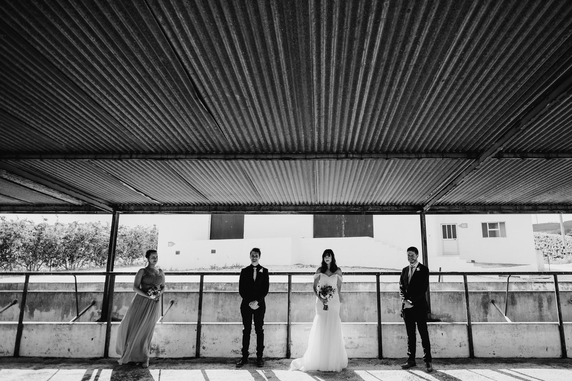 quinta-da-bichinha-portugal-wedding-bridal-party-shed